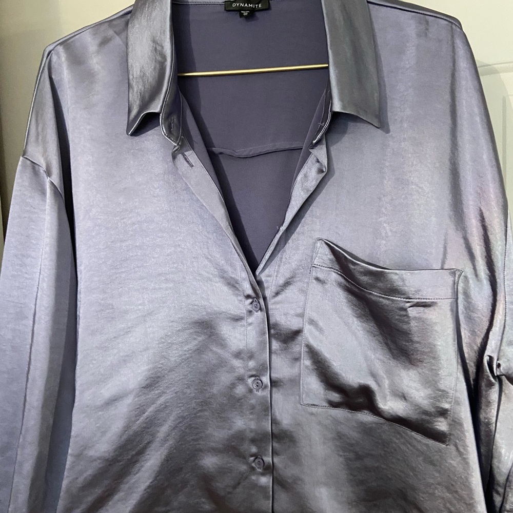 Satin purple blouse, crop, size xl, new never worn
